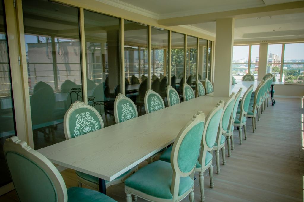 Bristol Central Park Hotel Chisinau